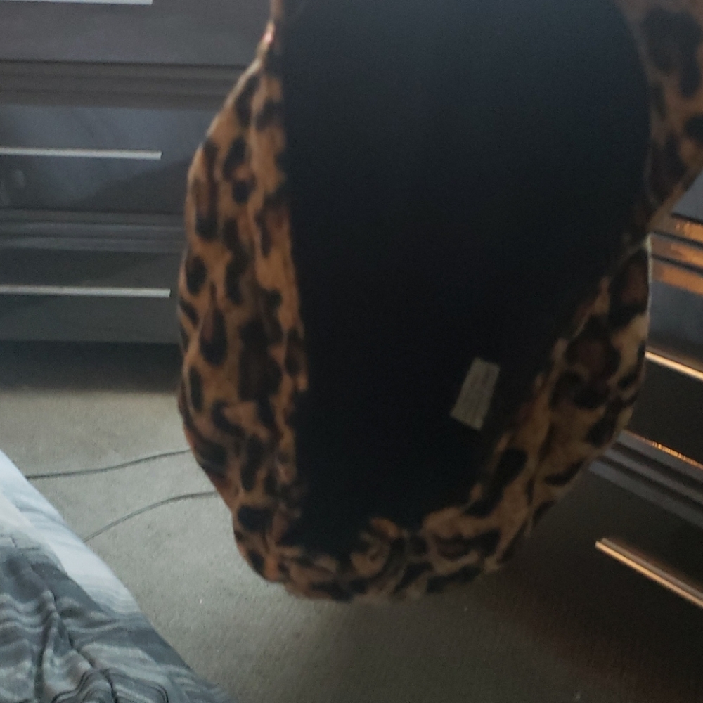 Cheetah hat w/rhinestone - Picture 3 of 4